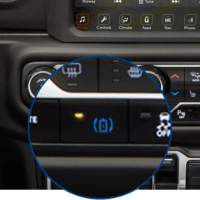 jeep_wrangler_4xe_technology_monitor_dsk_725x408