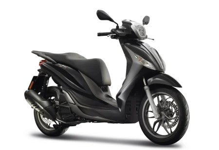 Cat C2 – Piaggio Medley 125