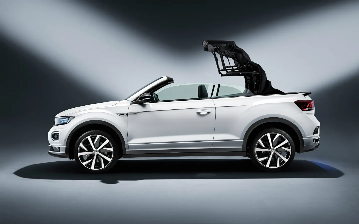 Cat FA3 – VW T-Roc Cabriolet | Auto