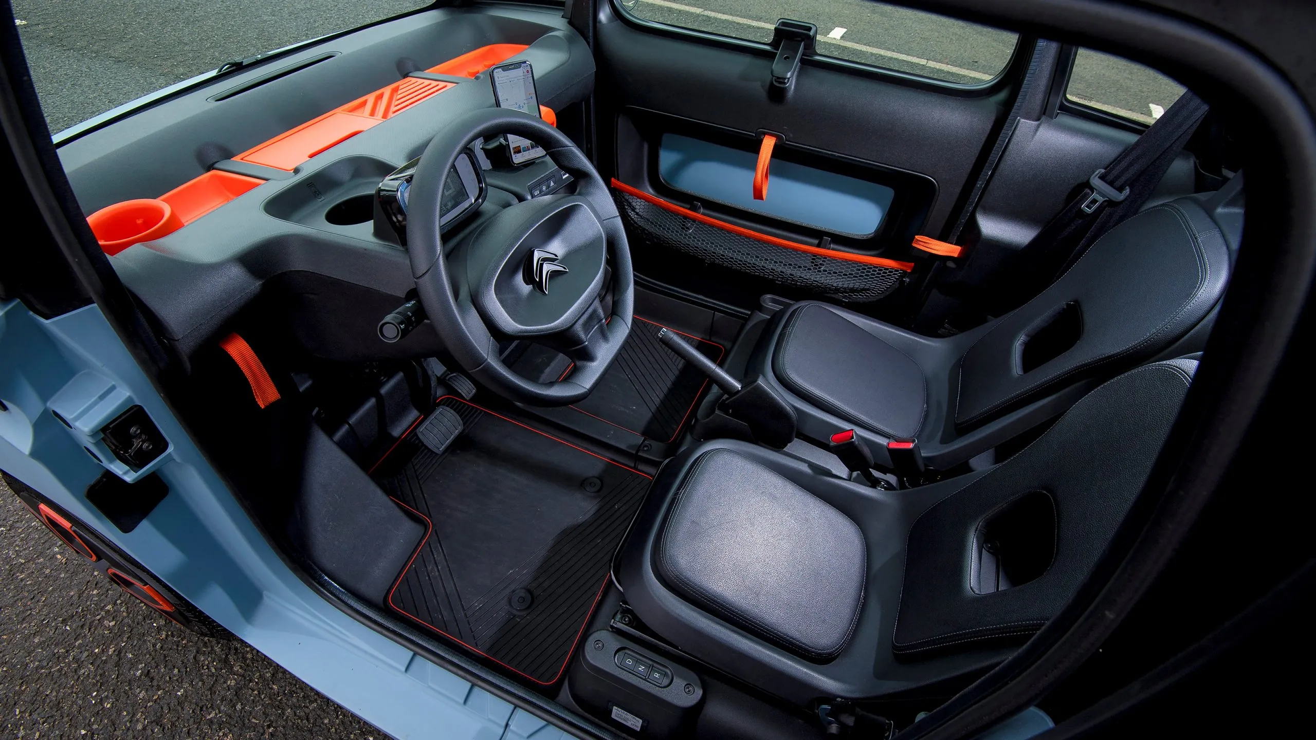 Cat ELA – Citroen Ami | Electric